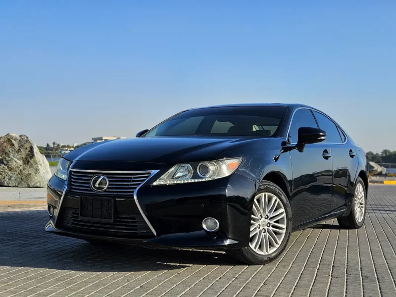 2013 Lexus ES-Series ES 350 6 Cylinders Petrol Engine Black Beige Sedan American Specs