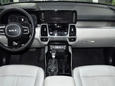 2023 Kia Sorento LX Premium 4 Cylinders Petrol Engine Silver Beige SUV GCC Specs