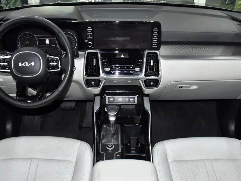 2023 Kia Sorento LX Premium 4 Cylinders Petrol Engine Silver Beige SUV GCC Specs
