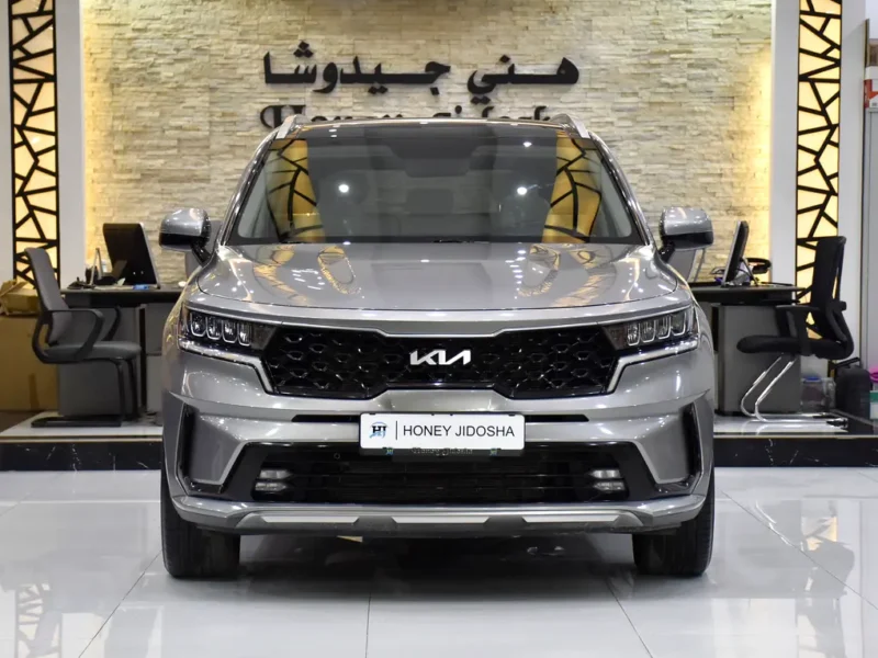 2023 Kia Sorento LX Premium 4 Cylinders Petrol Engine Silver Beige SUV GCC Specs