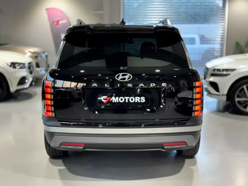 2026 Hyundai Palisade Calligraphy 2.5L Turbocharged 4-Cylinder Petrol Black Luxury SUV