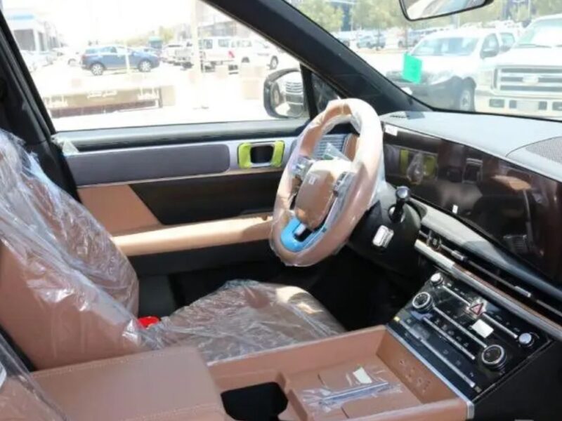 2026 HYUNDAI SANTA FE 2.5L 4 Cylinders TURBO PETROL Engine Black Tan SUV GCC