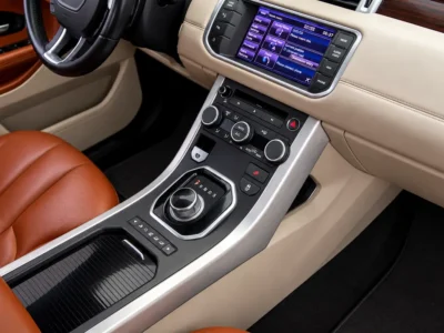 2012 Land Rover Range Rover Evoque Prestige 4 Cylinders Petrol Engine White Brown SUV