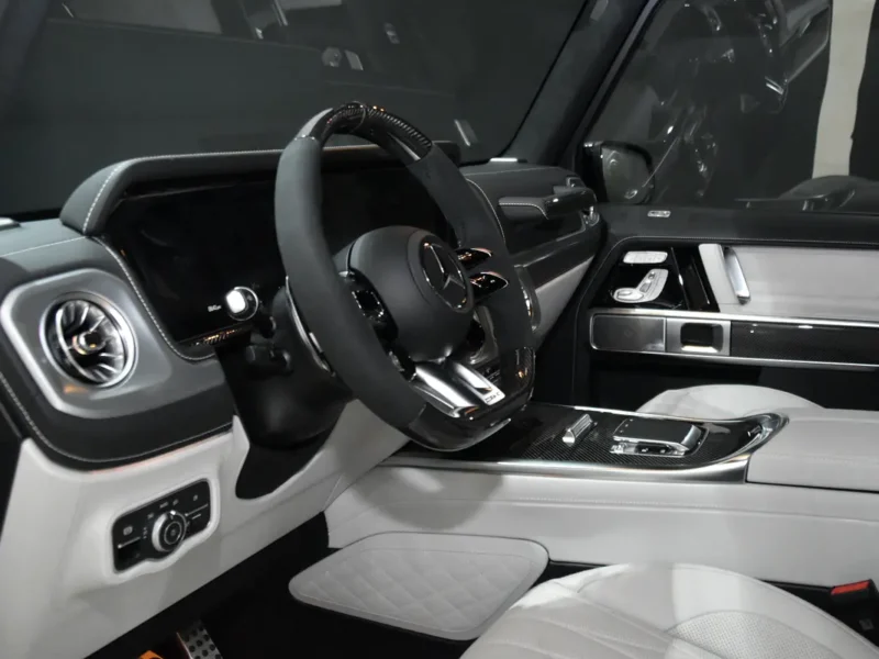 2022 Mercedes-Benz G-Class G 63 AMG 4.0L V8 Biturbo Petrol Engine Blue White SUV