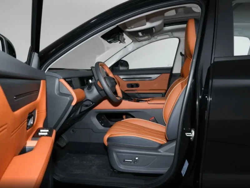 2027 Jetour Dashing STANDARD 1.5 Litres 4 Cylinders Petrol Engine Black Brown SUV