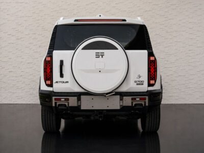 2027 Jetour G700 Flagship 2.0 Litres Plug-in Hybrid 4 Cylinders Engine White Brown SUV