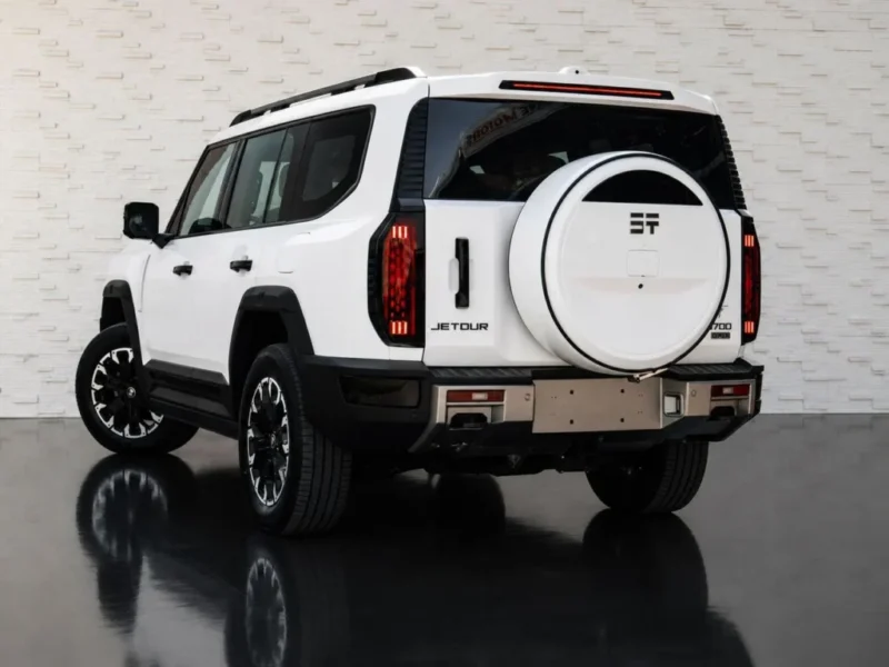 2027 Jetour G700 Flagship 2.0 Litres Plug-in Hybrid 4 Cylinders Engine White Brown SUV