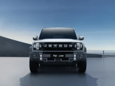 2027 Jetour T2 i-DM 4&times;4 1.5 Litres 4 Cylinders Hybrid Engine Grey SUV GCC Specs