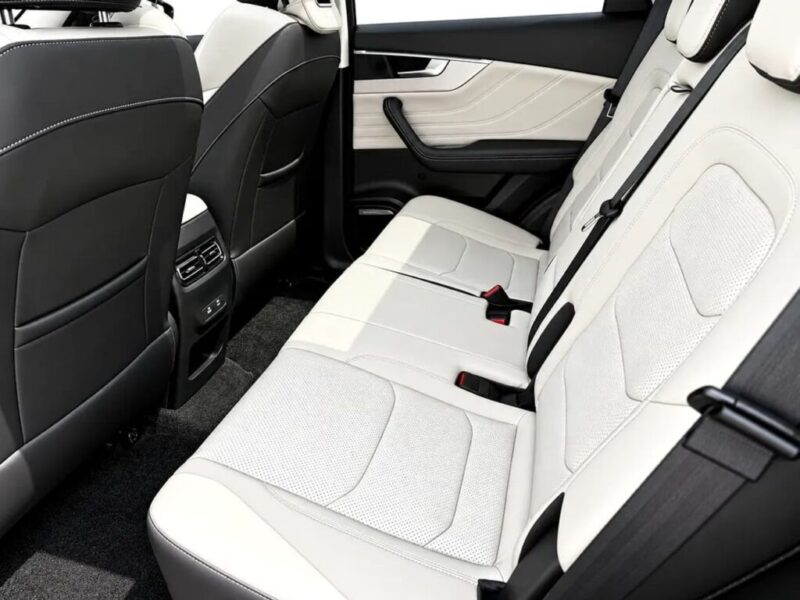 2027 Jetour X70 FL 1.0 Litres 4 Cylinders Petrol Engine Black White SUV GCC Specs
