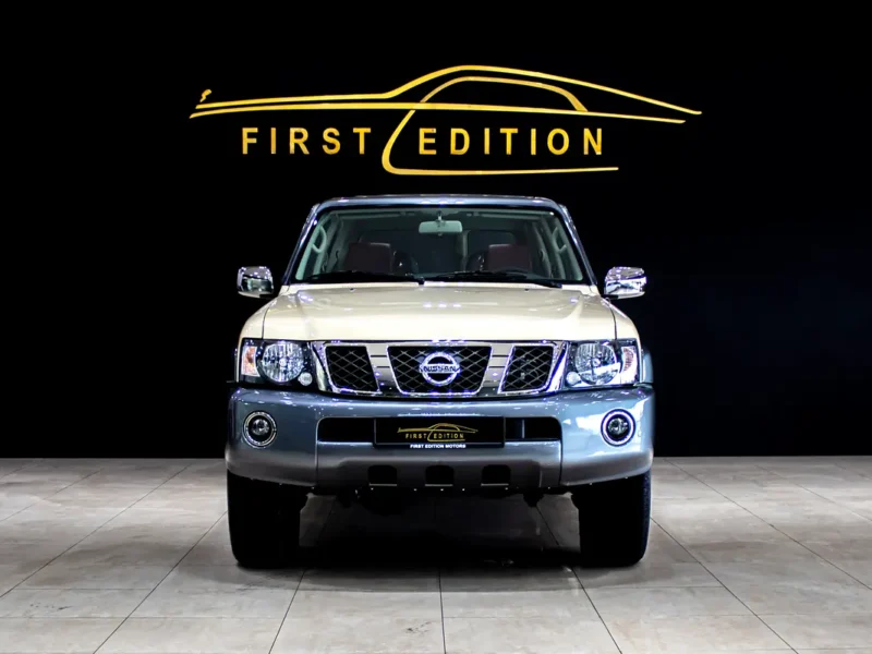 2023 Nissan Patrol Safari Super Safari 8 Cylinders Petrol Engine Beige Red SUV GCC Specs