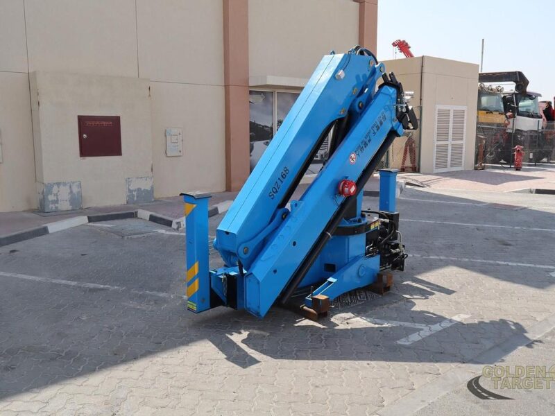 2026 New CLW SQZ168-2 Knuckle boom (8-ton) Crane - Blue