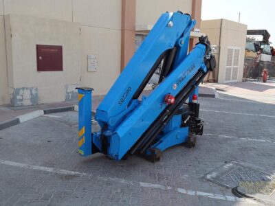 2026 New CLW SQZ200-3 Knuckle boom (10-ton) Crane - Blue