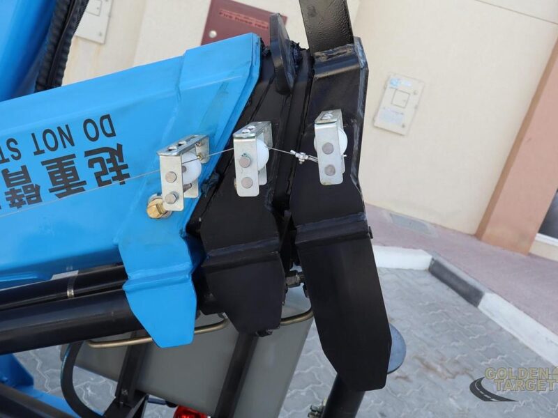 2026 New CLW SQZ80-2 Knuckle boom (4-ton) Crane - Blue