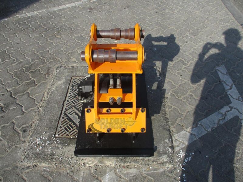 BLK Rammer BLK/04 Hydraulic Compaction Plate Fits 4-7 ton Excavator - Yellow