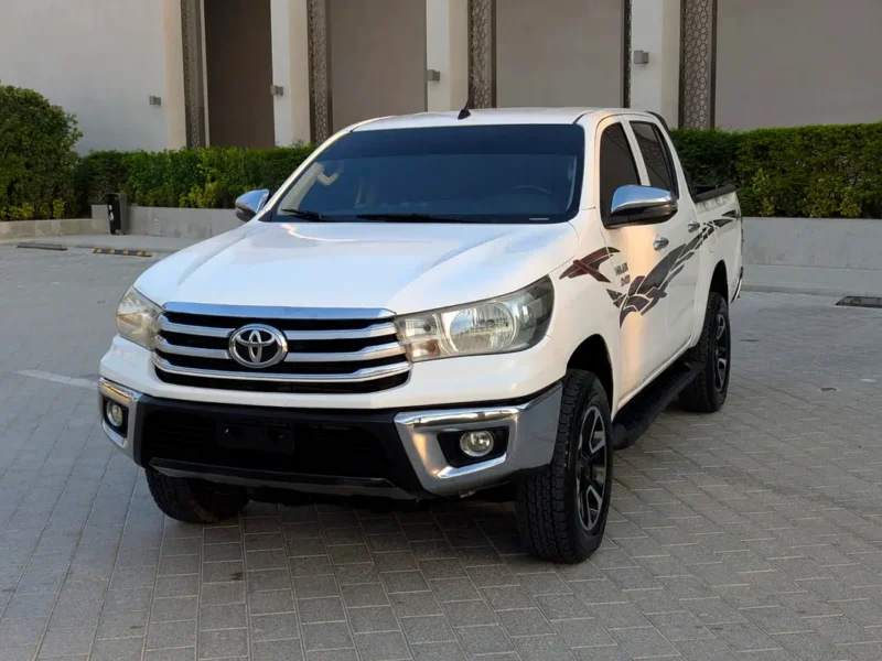 2022 Toyota Hilux 2.4 Litres 4-Cylinder Diesel Engine White Red Pickup Truck GCC Specs