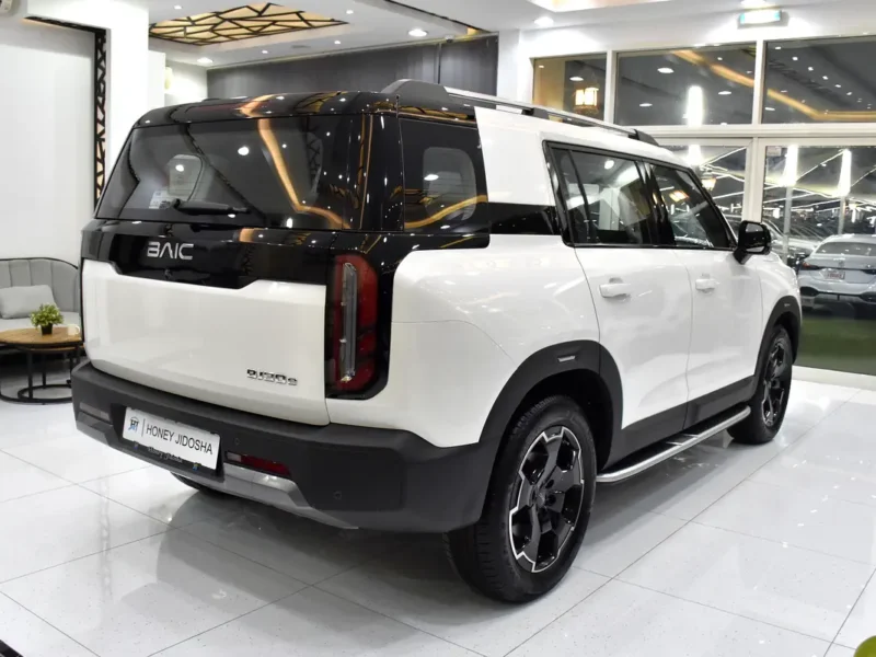 2027 BAIC BJ30 1.5(DHT) 4WD LV5 4 Cylinders Hybrid Engine White Blacj SUV GCC Specs