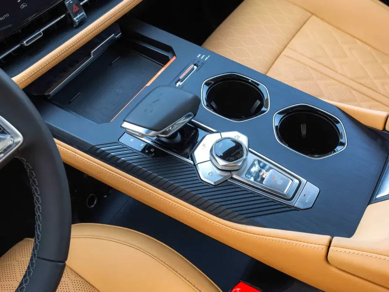 2026 Changan UNI-K Black Edition 2.0L 4-Cylinder Turbo Petrol Engine Black Tan Crossover