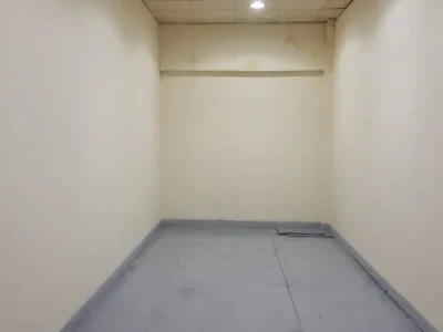 240sqft Ready to Move Storage Warehouse Available for Rent in Al Quoz 3 (SD)