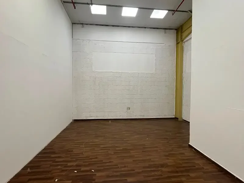 305 sqft Al Quoz Industrial Area 3 STORAGE WAREHOUSE AVAILABLE ON GROUND FLOOR