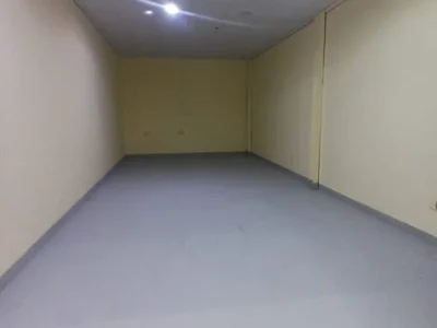 420 sqft Al Quoz 4 Your Business Needs Space, Not Drama