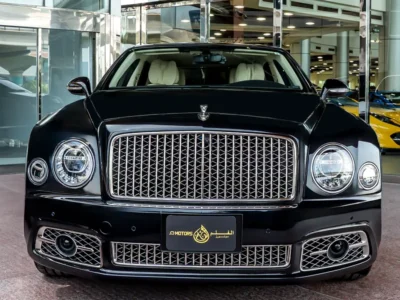 2019 Bentley Mulsanne Standard 6.75-litre Twin-Turbo V8 Petrol Engine Black White Sedan