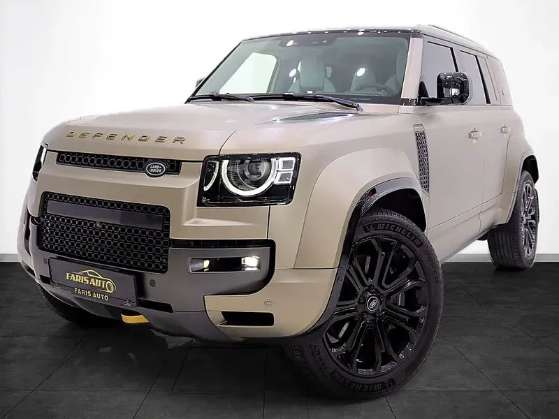 2025 Land Rover Defender 110 Octa P635 4.4-liter Twin-Turbo V8 Engine Gold White SUV