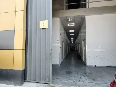 675 sqft PRIME LOCATION STORAGE WAREHOUSE AVAILABLE FOR RENT ON GROUND FLOOR