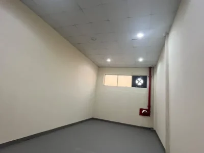 390 sqft SMALL STORAGE WAREHOUSE FOR RENT IN AL QUOZ 4