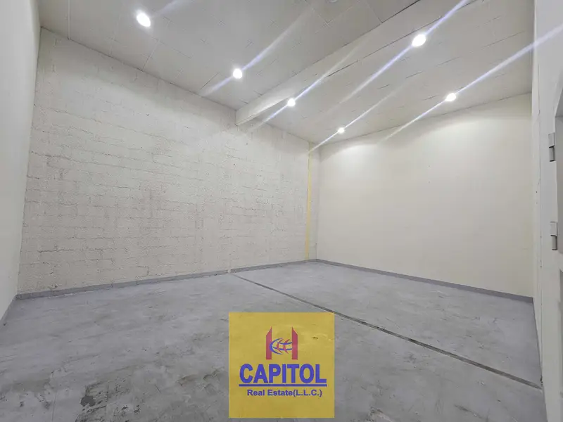 390 sqft SMALL STORAGE WAREHOUSE FOR RENT IN AL QUOZ 4