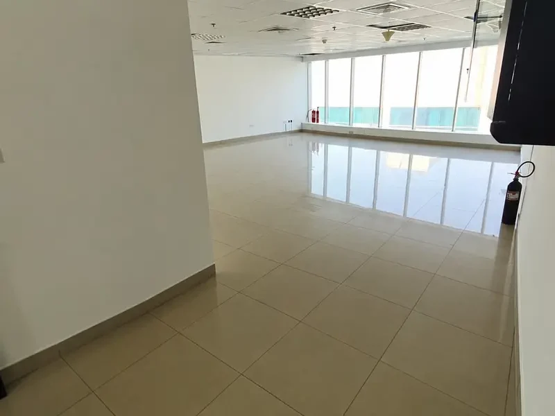 773 sqft VACANT | Unfurnished Office Space | Park Avenue | DSO