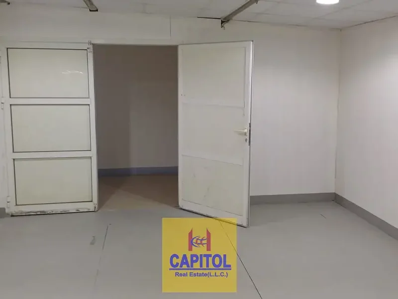 Al Quoz 3 260 SQFT ON GROUND FLOOR SECURE SMALL STORAGE WAREHOUSE