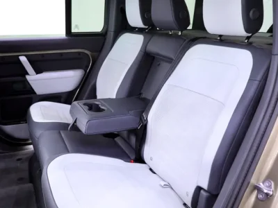 2025 Land Rover Defender 110 Octa P635 4.4-liter Twin-Turbo V8 Engine Gold White SUV