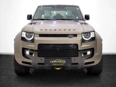 2025 Land Rover Defender 110 Octa P635 4.4-liter Twin-Turbo V8 Engine Gold White SUV