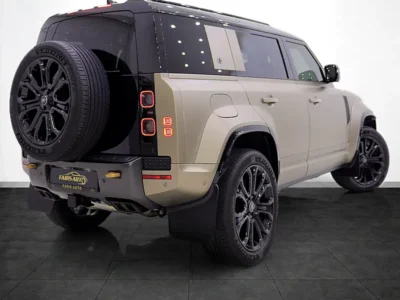 2025 Land Rover Defender 110 Octa P635 4.4-liter Twin-Turbo V8 Engine Gold White SUV