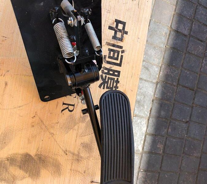 2021 Tadano ATF-80 Electronic Accelerator Pedal with TPS